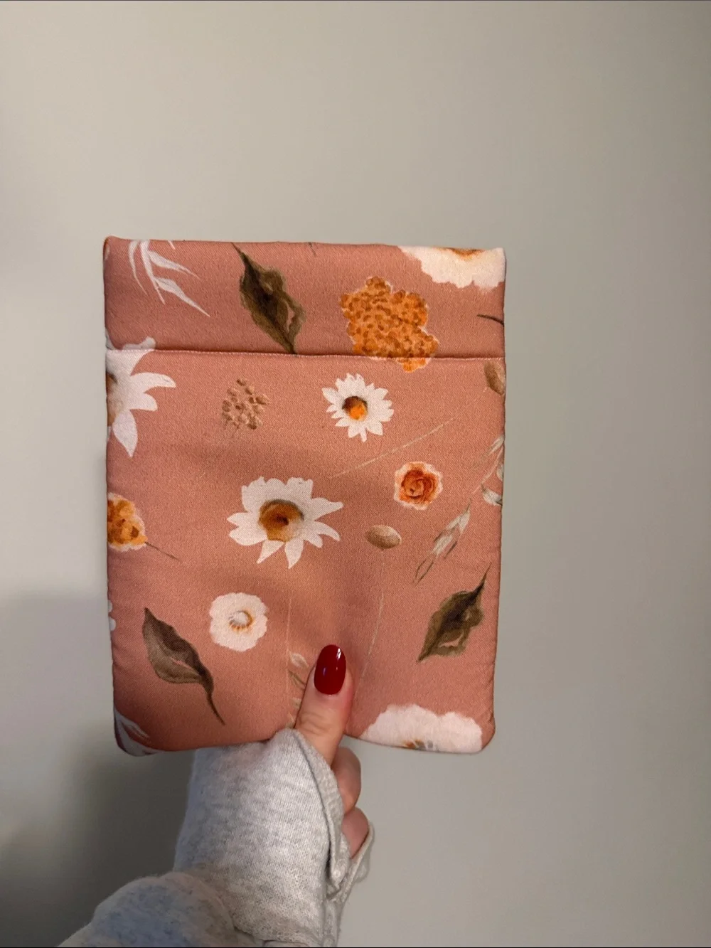 Floral Peach Kindle Case